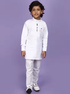 V-Mart Boys Striped Pure Cotton Straight Kurta With Trousers