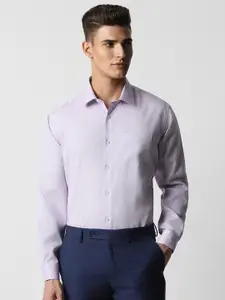 Van Heusen Textured Opaque Formal Shirt