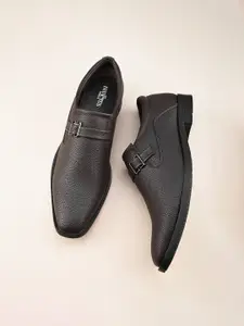 INVICTUS Men Textured Formal Monk Shoes