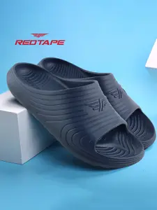 Red Tape Men Textured Sliders