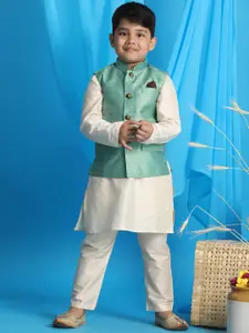 VASTRAMAY Boys Mandarin Collar Long Sleeves Straight Kurta And Pyjamas With Jacket