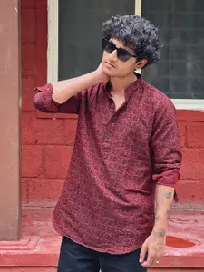 KISAH Geometric Printed Woven Design Thread Work Short Kurta