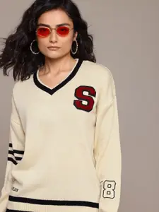 Roadster The Lifestyle Co Women Pullover with Applique Detail