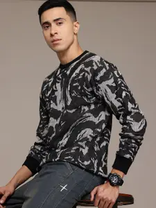 The Roadster Lifestyle Co. Men Self Design Pullover
