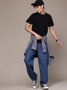 The Roadster Lifestyle Co. Men Relaxed Fit Stretchable Jeans