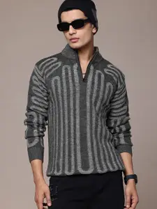 The Roadster Lifestyle Co. Geometric Design Mock Collar Pullover