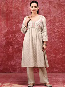 Lakshita Floral Embroidered Straight Kurta