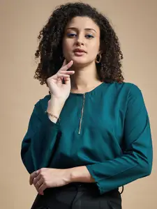 The Roadster Lifestyle Co. Round Neck Top