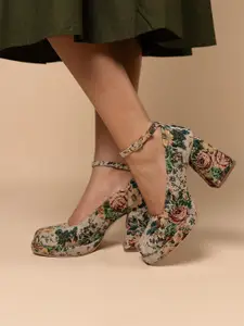 Theater Women Bara's Floral Tapestry Round Toe Platform Heels