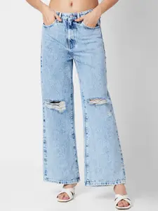 SPYKAR Women High-Rise Slash Knee Heavy Fade Stretchable Jeans