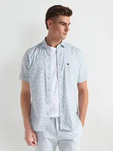 Arrow Sport Men Floral Printed Spread Collar Cotton Casual Shirt