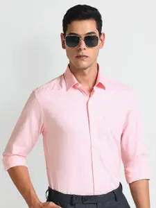 Arrow Slim Fit Spread Collar Long Sleeves Cotton Formal Shirt