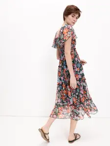 DressBerry Darkground Floral Diffusion SmockFLow Midi Dress