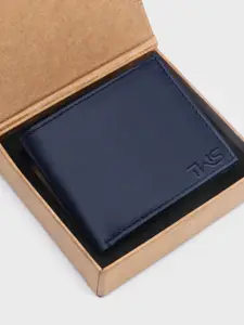 The Wallet Store Men Leather Two Fold Wallet