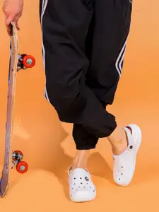 HRX by Hrithik Roshan Men Self Design Clogs