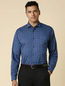 Allen Solly Slim Fit Long Sleeves Spread Collar Cotton Printed Formal Shirt