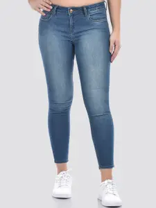 Numero Uno Women Skinny Fit Light Fade Clean Look Cotton Denim Jeans