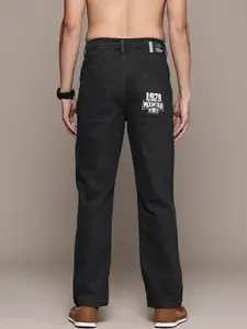 The Roadster Lifestyle Co. Men Straight Fit Jeans