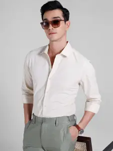 INVICTUS Pure Cotton Self Horizontal Stripes Formal Shirt