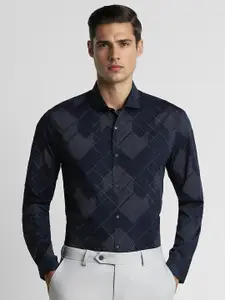 Peter England Geometric Printed Super Slim Fit Formal Shirt