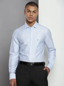 Tommy Hilfiger Spread Collar Opaque Cotton Casual Shirt