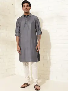 Fabindia Mandarin Collar Roll Up Sleeves Straight Kurta