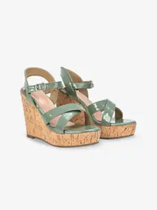 SCENTRA Wedge Sandals with Buckles