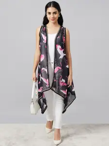 First Resort by Ramola Bachchan Animal Printed V-Neck Shrug