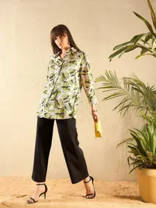 SASSAFRAS White Comfort Conversational Printed Casual Shirt