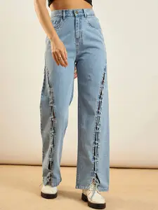 SASSAFRAS Women Straight Fit High-Rise Mildly Distressed Acid Wash Stretchable Jeans