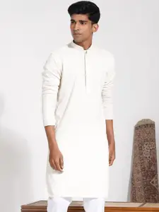 VASTRAMAY Embroidered Long Sleeves Mandarin Collar Sequinned Pastels Kurta