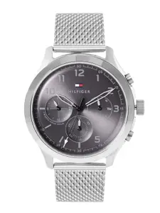 Tommy Hilfiger Men Stainless Steel Bracelet Style Straps Chronograph Watch TH1791851W