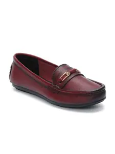 Zoom Shoes Women Textured Round Toe Lightweight Leather Loafers