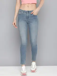 Levis Women 711 Skinny Fit Light Fade Stretchable Jeans