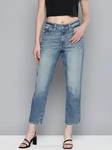 Levis Women 724 Straight Fit High-Rise Heavy Fade Stretchable Jeans