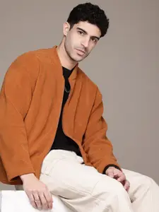 The Roadster Life Co. Mock Collar Sweatshirt