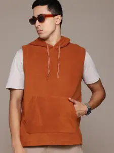 The Roadster Lifestyle Co. Sleeveless Hooded Sweatshirt