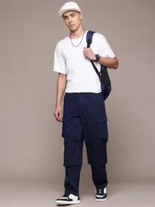 The Roadster Lifestyle Co. Men Relaxed Fit Cargos Trousers