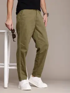 The Roadster Life Co. Men Relaxed Fit Pure Cotton Chinos Trousers
