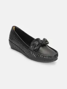 Marc Loire Women Textured Bow Detailed Loafers