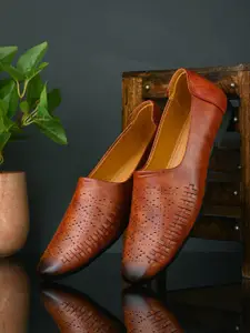 SERVER Tan Confortable & Lightweight Casual Shoes