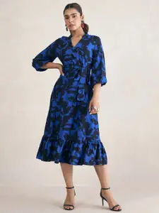 FEMMELLA Abstract Print Mandarin Collar Midi Dress