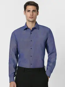 Van Heusen Spread Collar Opaque Cotton Formal Shirt