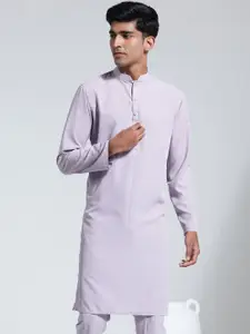 VASTRAMAY Long Sleeves Mandarin Collar Crepe Kurta