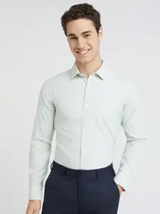 Park Avenue Slim Fit Micro Checked Formal Shirt