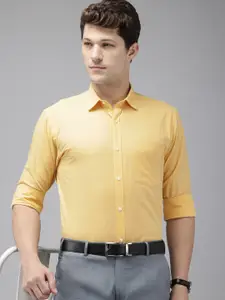 Park Avenue Pure Cotton Slim Fit Opaque Formal Shirt