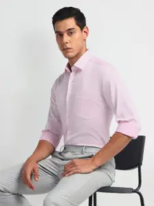 Arrow Men Slim Fit Opaque Formal Shirt