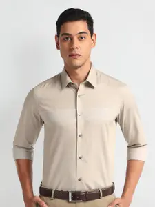 Arrow New York Men Slim Fit Opaque Formal Shirt