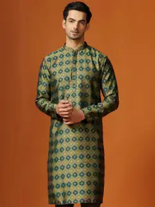 KISAH Ethnic Motifs Printed Mandarin Collar Long Sleeves Straight Kurta