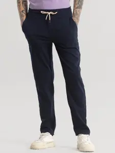 Snitch Men Smart Mid Rise Regular Fit Cotton Chinos Trouser